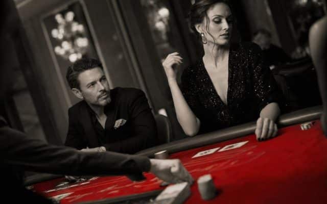 La Renaissance du Baccara : Un Jeu Classique Revient sur le Devant de la Scène des Casinos